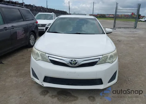 2012 Toyota Camry Le z USA, uszkodzony, nr VIN 4T1BF1FK2CU126407